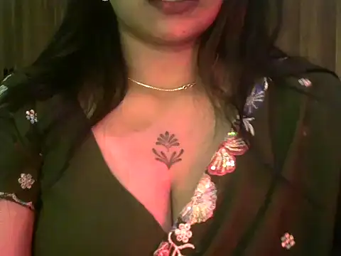 Snapshot of telugu99ramya chatting on 06-28-26, 05:19 telugu99ramya online show from 06-28-26, 05:19