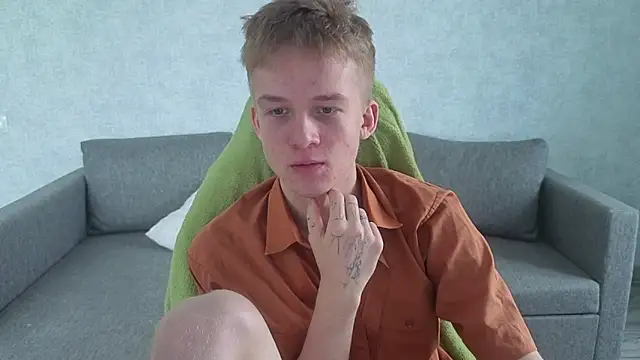 Snapshot of sweetserenity5 chatting on 12-03-25, 06:54 sweetserenity5 online show from 12-03-25, 06:54