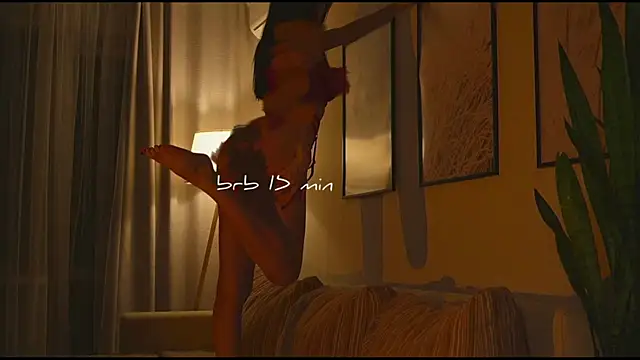 wowmolly online show from 04-14-26, 02:56