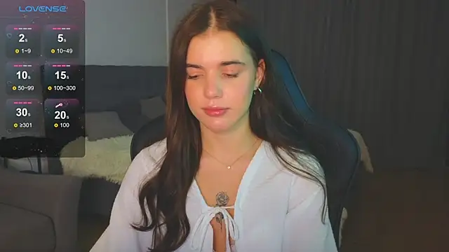 adrianawow1 online show from 09-10-25, 07:14