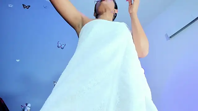 Kaira mosse online show from 03-19-25, 03:19