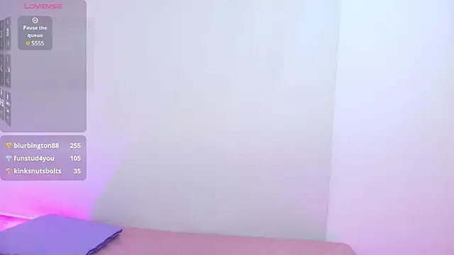 Snapshot of Brendda_tay chatting on 02-22-25, 09:34 Brendda tay online show from 02-22-25, 09:34