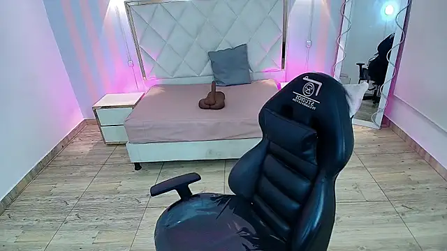 Snapshot of Brendda_tay chatting on 09-11-25, 03:06 Brendda tay online show from 09-11-25, 03:06