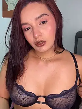 Snapshot of Melanyprada chatting on 07-01-26, 04:03 Melanyprada online show from 07-01-26, 04:03