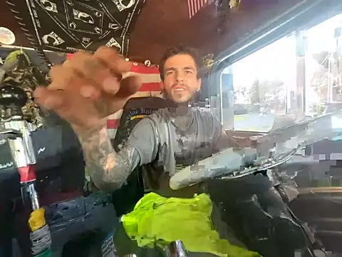 XMeF10 online show from 01-13-26, 04:12