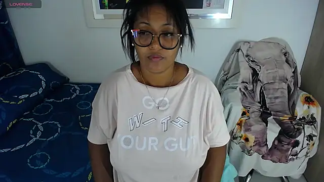 Snapshot of miajoseph_ chatting on 03-19-25, 04:36 miajoseph online show from 03-19-25, 04:36