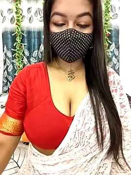 Snapshot of Sexy_Anika-for_you chatting on 11-15-25, 06:26 Sexy Anika-for you online show from 11-15-25, 06:26