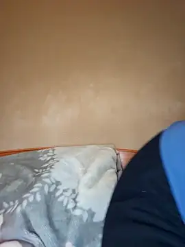 Snapshot of paulinaDiaz1 chatting on 11-24-25, 02:06 paulinaDiaz1 online show from 11-24-25, 02:06