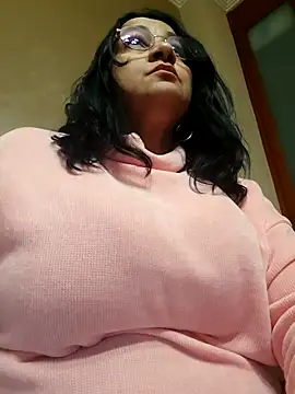 paulinaDiaz1 online show from 03-28-26, 06:07