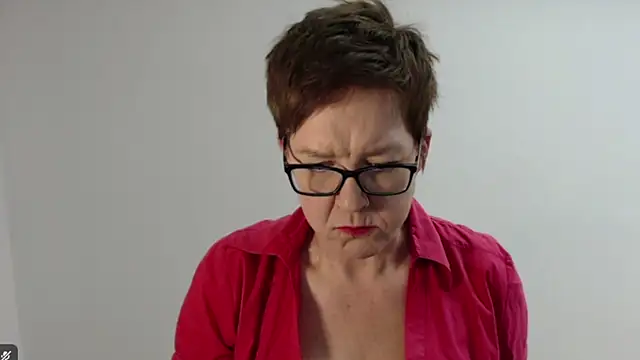 Snapshot of Sofie69Velvet chatting on 01-15-26, 03:38 Sofie69Velvet online show from 01-15-26, 03:38