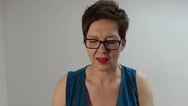 Snapshot of Sofie69Velvet chatting on 01-16-26, 03:27 Sofie69Velvet online show from 01-16-26, 03:27