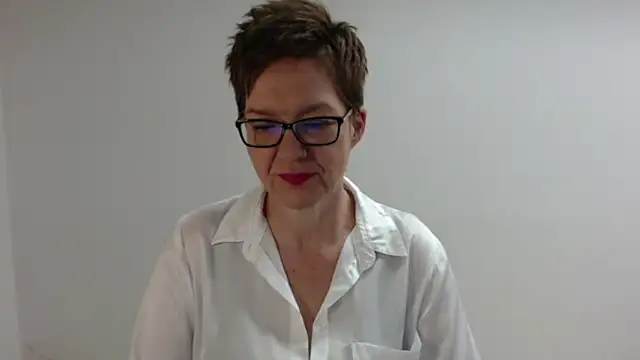 Snapshot of Sofie69Velvet chatting on 03-05-26, 03:13 Sofie69Velvet online show from 03-05-26, 03:13