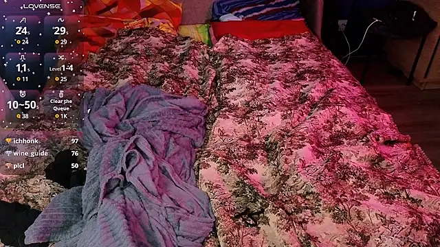 Ruyjin Choi online show from 12-25-24, 10:48