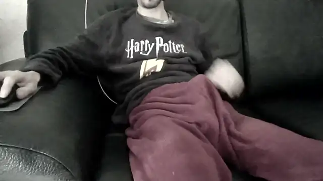 Snapshot of passif520 chatting on 11-04-25, 10:58 passif520 online show from 11-04-25, 10:58