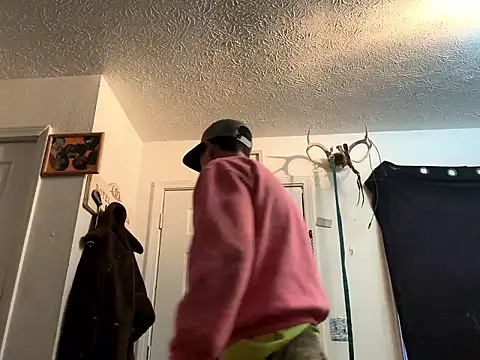 Snapshot of bigdckstud chatting on 01-18-25, 08:51 bigdckstud online show from 01-18-25, 08:51