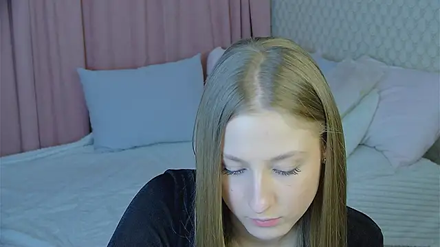 BritneyCruze online show from 02-27-25, 11:10