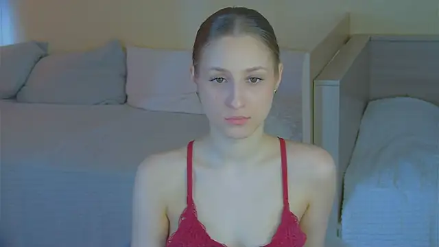 BritneyCruze online show from 04-09-26, 09:36