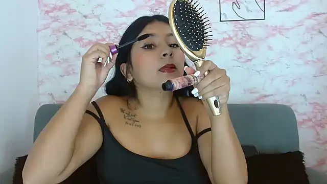 Snapshot of anahi__s chatting on 01-15-26, 08:34 anahi s online show from 01-15-26, 08:34