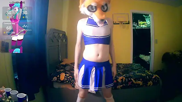 FoxieHikari online show from 11-24-25, 01:05