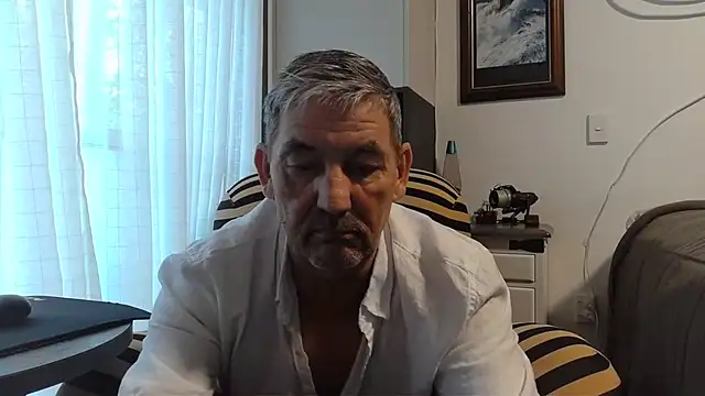 ChunkyMonkey007 online show from 01-25-25, 05:18