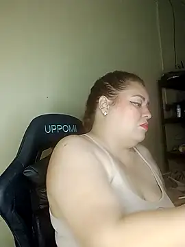 LilithDemikov23 online show from 04-21-26, 12:45