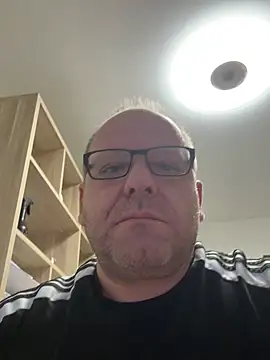 coupleLatinaLovers online show from 10-02-25, 05:03