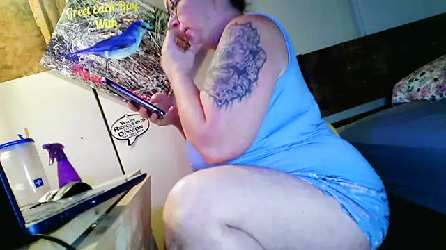 Snapshot of GraceHenderson chatting on 11-24-25, 04:40 GraceHenderson online show from 11-24-25, 04:40