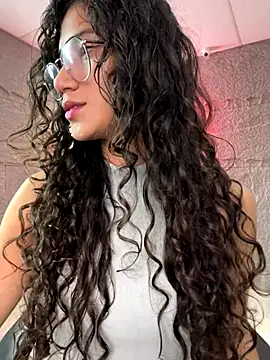 Snapshot of KaitlynLoveCam chatting on 11-13-25, 09:36 KaitlynLoveCam online show from 11-13-25, 09:36