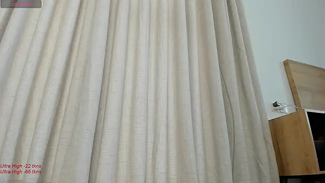 Snapshot of yumisunn chatting on 01-18-25, 03:20 yumisunn online show from 01-18-25, 03:20