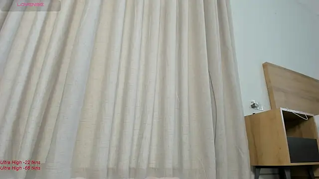 Snapshot of yumisunn chatting on 02-04-25, 03:44 yumisunn online show from 02-04-25, 03:44