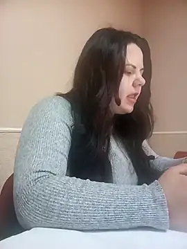 ValhallaXXL online show from 02-25-25, 08:36