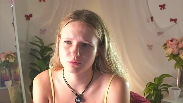 MaydaFoulk online show from 06-28-26, 11:33