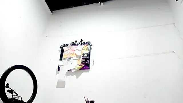 PetiteIvoryQueen19 online show from 09-29-25, 05:45