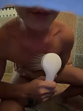 Snapshot of frnk30151 chatting on 11-08-25, 12:05 frnk30151 online show from 11-08-25, 12:05