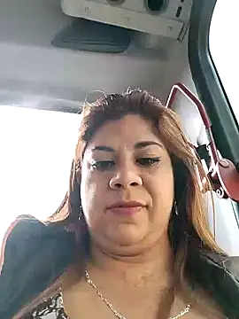 Laura-Hernandez online show from 01-02-25, 08:24