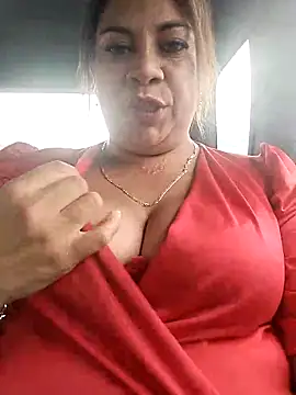 Laura-Hernandez online show from 03-21-25, 08:08