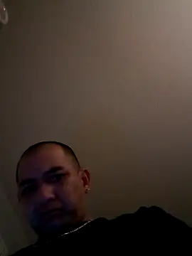 Snapshot of NewKing100 chatting on 03-11-25, 11:01 NewKing100 online show from 03-11-25, 11:01