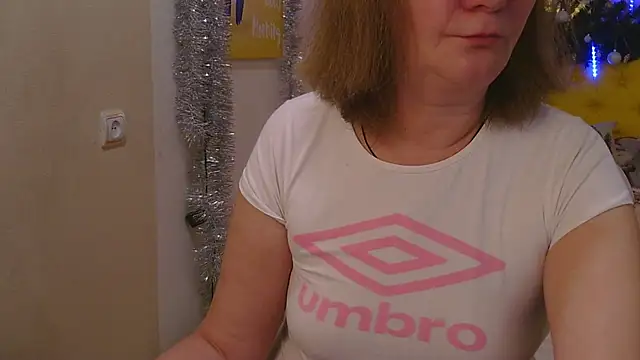 Snapshot of HolyMilfa chatting on 01-22-25, 11:23 HolyMilfa online show from 01-22-25, 11:23