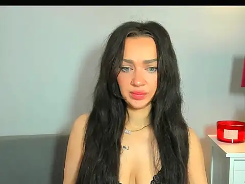 Snapshot of OliviaFantasy chatting on 02-24-26, 07:50 OliviaFantasy online show from 02-24-26, 07:50