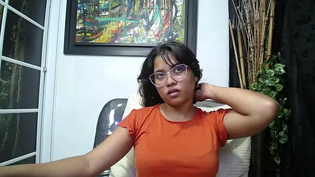 Snapshot of shaila_yojana chatting on 03-05-25, 08:00 shaila yojana online show from 03-05-25, 08:00