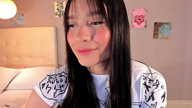 Maia W10 online show from 04-13-26, 01:16