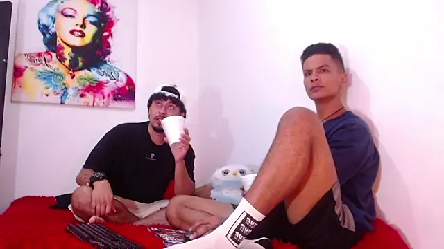 Snapshot of enjoy_vibes chatting on 11-07-25, 04:45 enjoy vibes online show from 11-07-25, 04:45