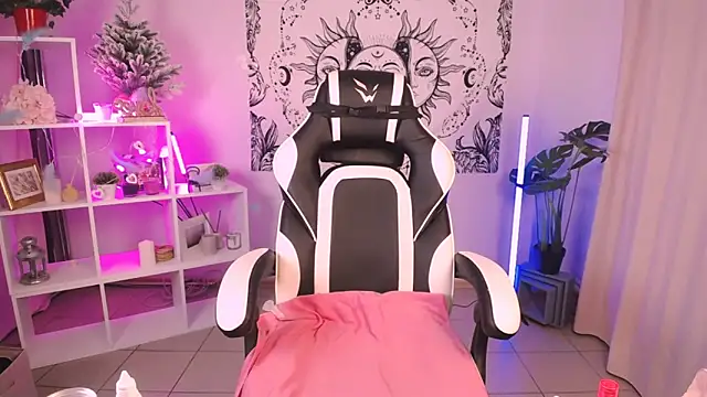 MelissaLovvv online show from 02-07-25, 03:55