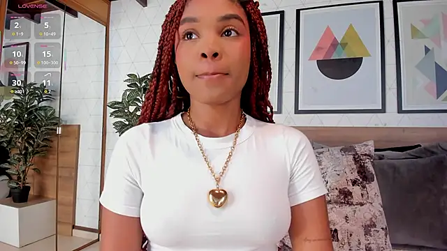 Snapshot of AriaFoster chatting on 09-21-25, 04:25 AriaFoster online show from 09-21-25, 04:25