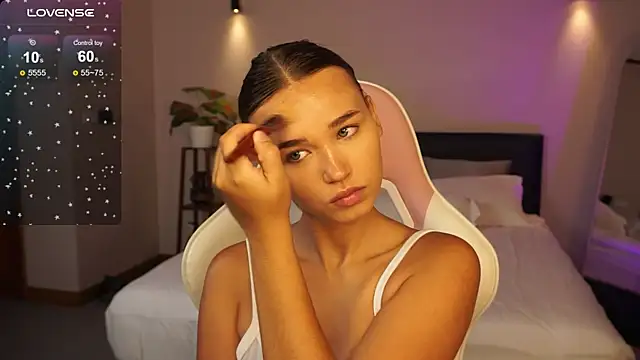 lexicoyy  online show from 12-15-24, 10:28