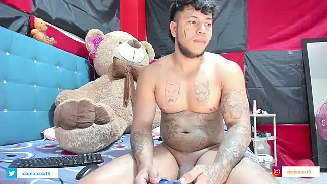 daamonxxx19 online show from 03-10-25, 07:40