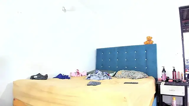 daamonxxx19 online show from 10-19-25, 10:43