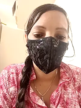 Snapshot of Sahana_Telugu_Girl chatting on 12-18-24, 04:28 Sahana Telugu Girl online show from 12-18-24, 04:28