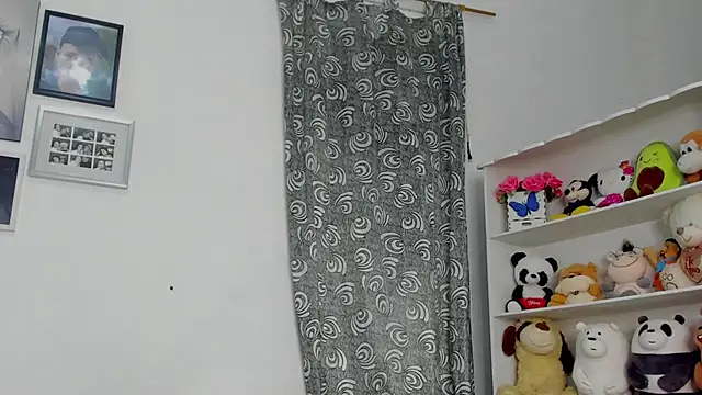 Snapshot of megan_100 chatting on 02-02-26, 05:55 megan 100 online show from 02-02-26, 05:55