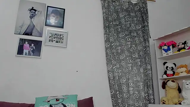 Snapshot of megan_100 chatting on 02-03-26, 05:29 megan 100 online show from 02-03-26, 05:29